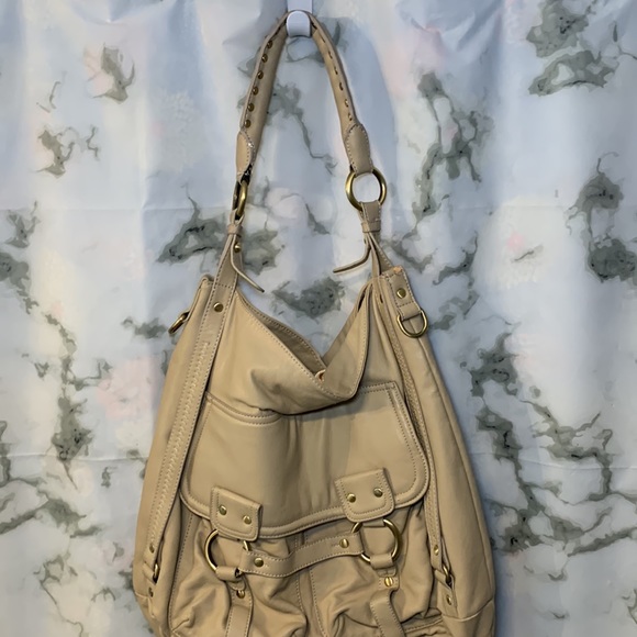 🎒 Poppie Cream Shoulder Bag - Picture 9 of 12